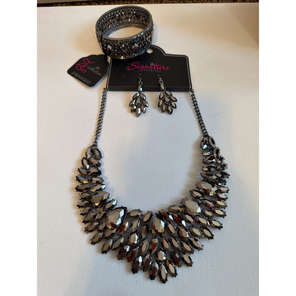 Paparazzi Zi Collection The Tanisha Necklace Earrings After Party Powerhouse Set